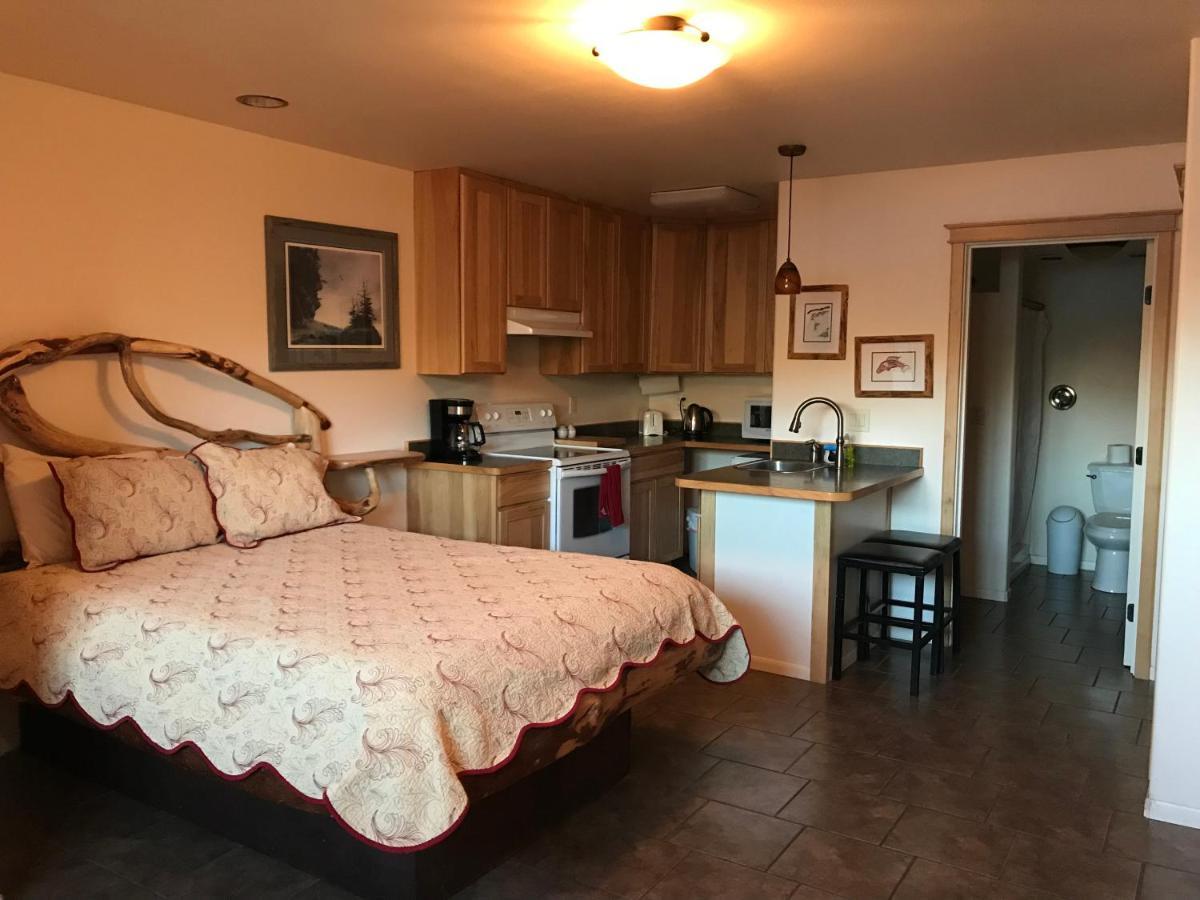 Seward Front Row Bed And Breakfast Bagian luar foto